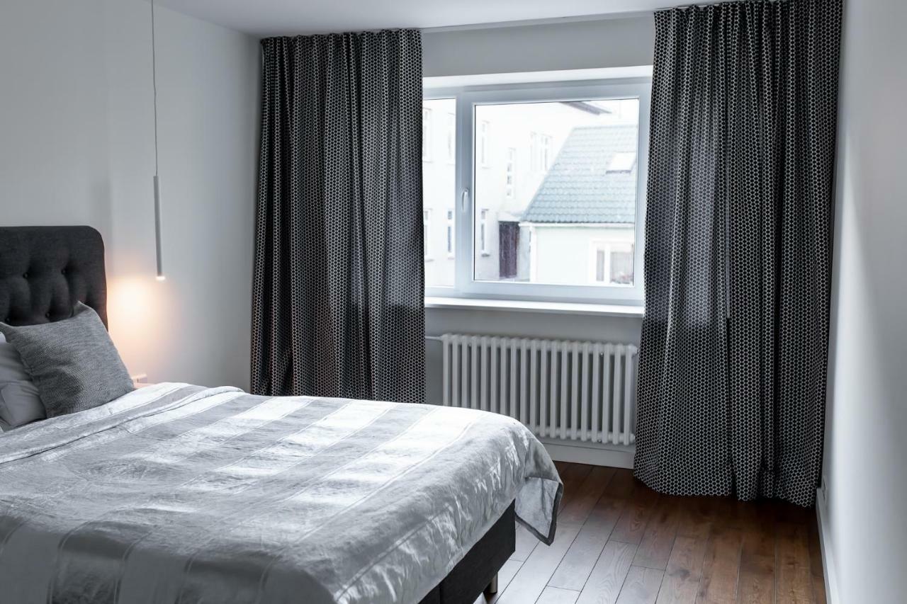 Supeluse-Strassel Beach Apartment パルヌ エクステリア 写真