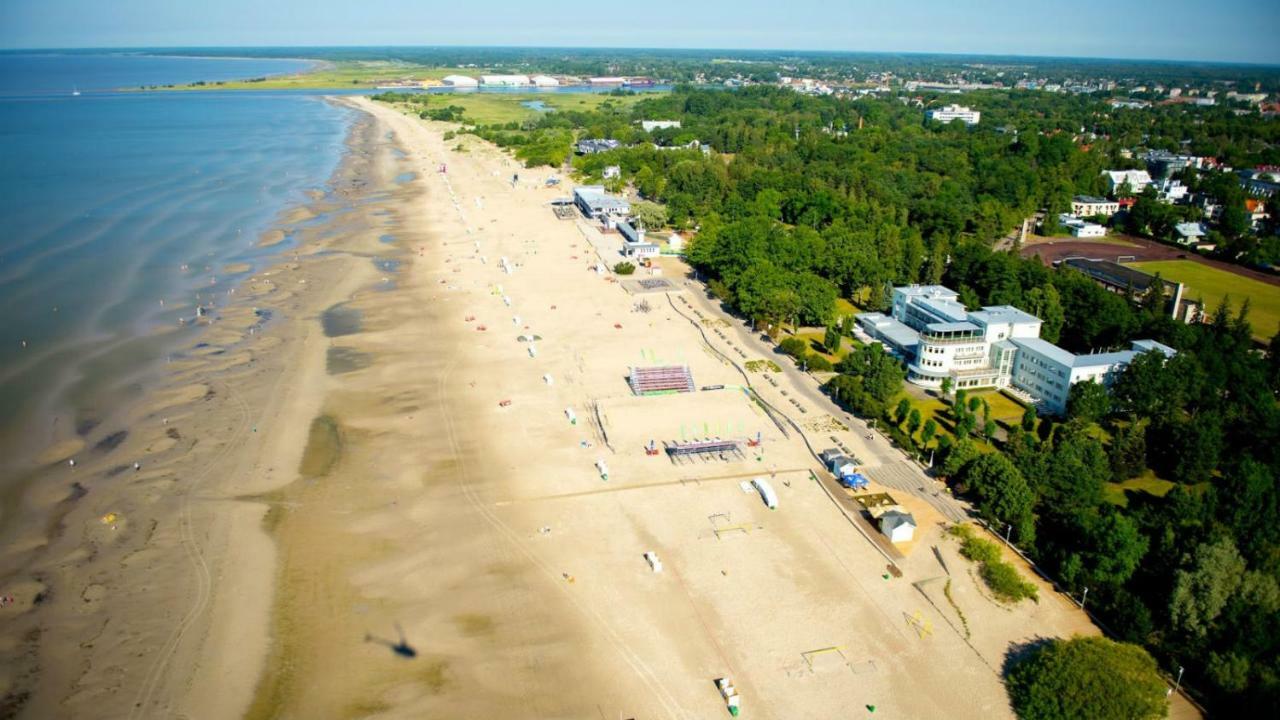 Supeluse-Strassel Beach Apartment パルヌ エクステリア 写真
